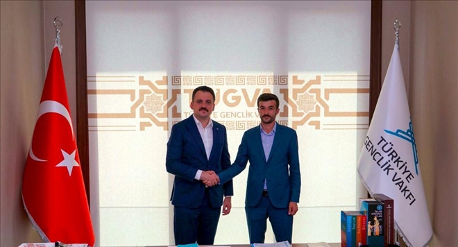 Türkiye Gençlik Vakfı,Gençliği Bayram Satılmış´a Emanet Etti