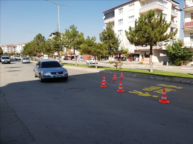 Bir kişinin hayatını kaybettiği o yolda ´Yaya Geçidi´ çalışması
