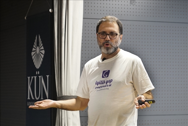 Ünlü İsimlerin Ağırlandığı Kapadokya Üniversitesi Seminerleri Başladı