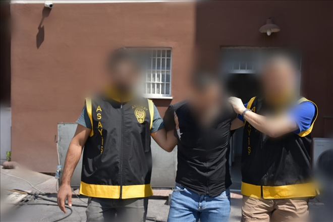 Bıçakla yaralama şüphelisi 7 kişi  hakim karşısına çıktı