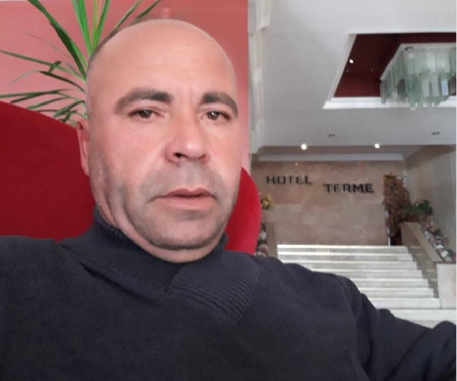 Tartıştığı amca oğlunu parkta silahla öldürdü