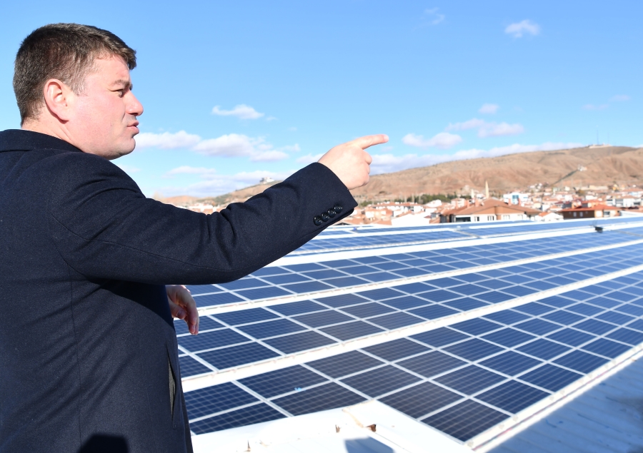 Aksaray Belediyesi Güneş Enerji Santrali üretime başladı
