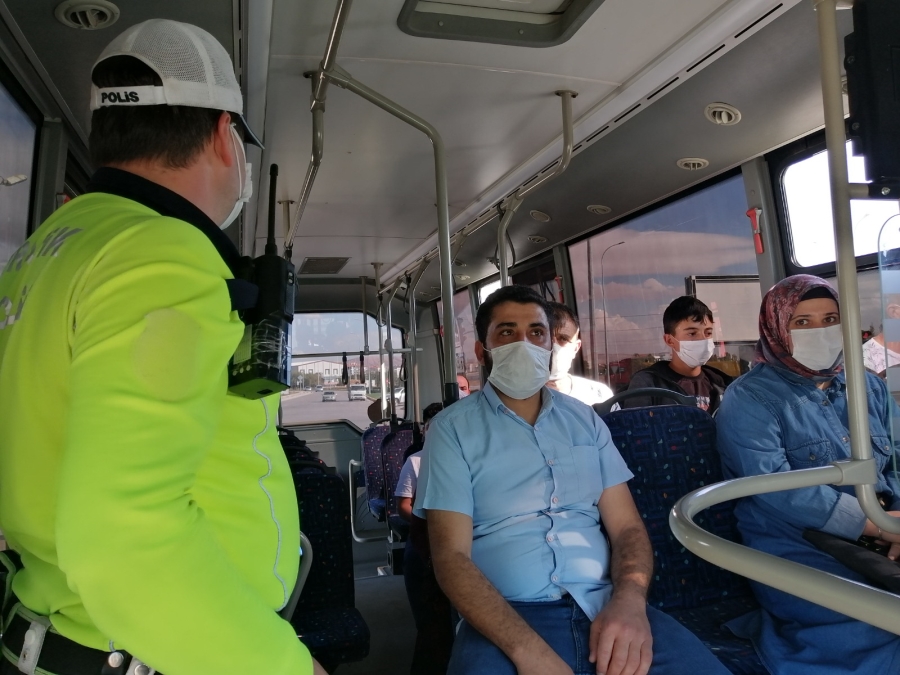Aksaray’da otobüslere şok korona denetimi