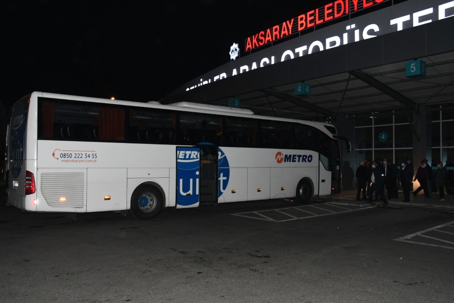 Aksaray terminalinde korona tedbirleri devam ediyor