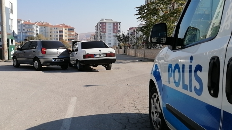 Aksaray’da 2 otomobil çarpıştı: 1 yaralı