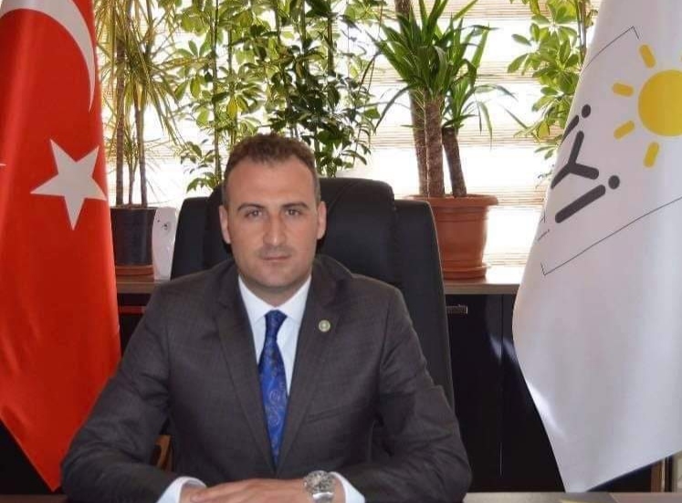 İYİ Parti İl Başkanı Türemiş:Milletin parasıyla hava atıp,Millete tepeden bakmayın