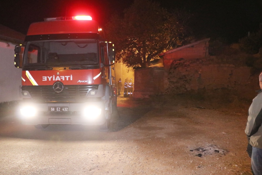 Müstakil evdeki yangın paniğe neden oldu