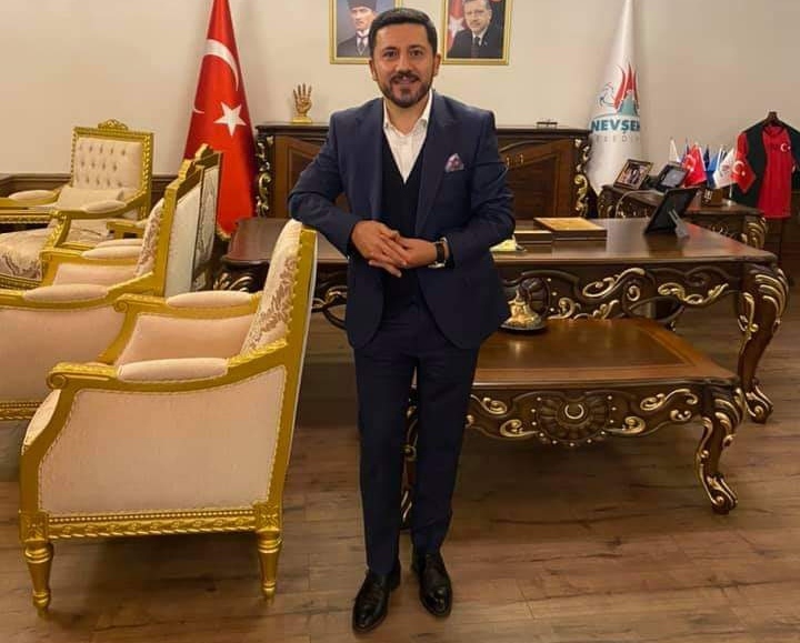 Nevşehir Belediye Başkanı Arı