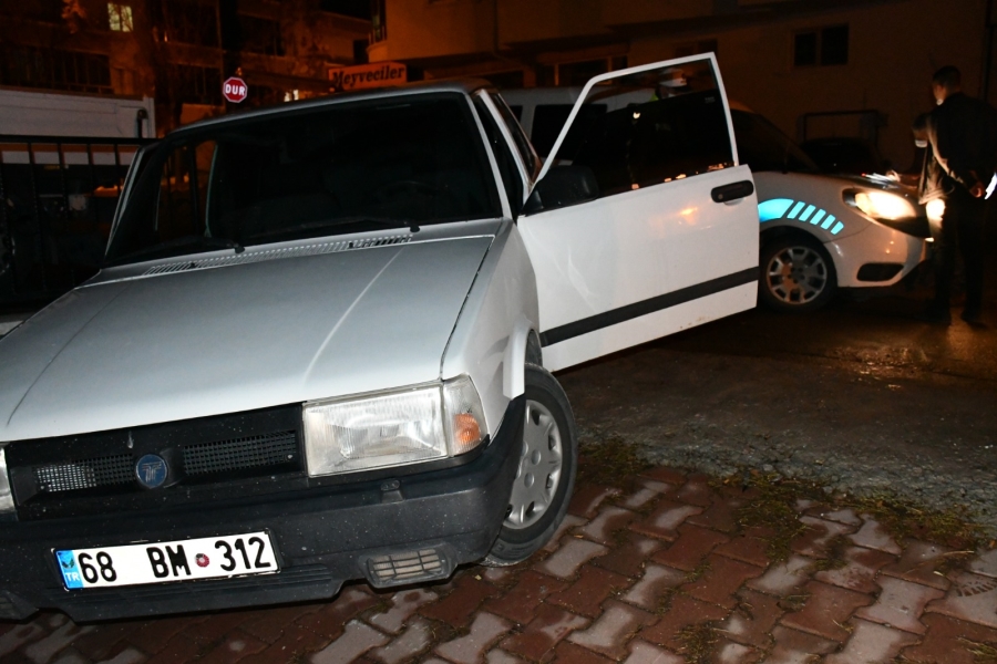 Polisten kaçtılar kaza yapınca yakalandılar