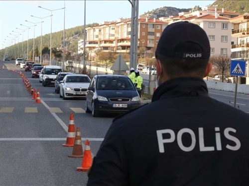 Yılbaşı denetimlerinde 208 bin 139 kolluk personeli görev alacak