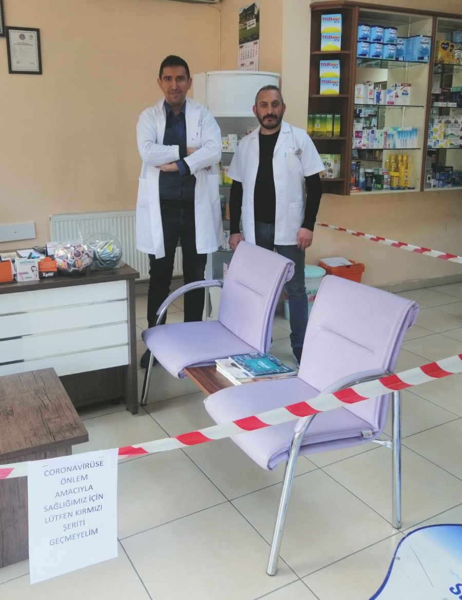 Eczanede kırmızı şeritli korona önlemi