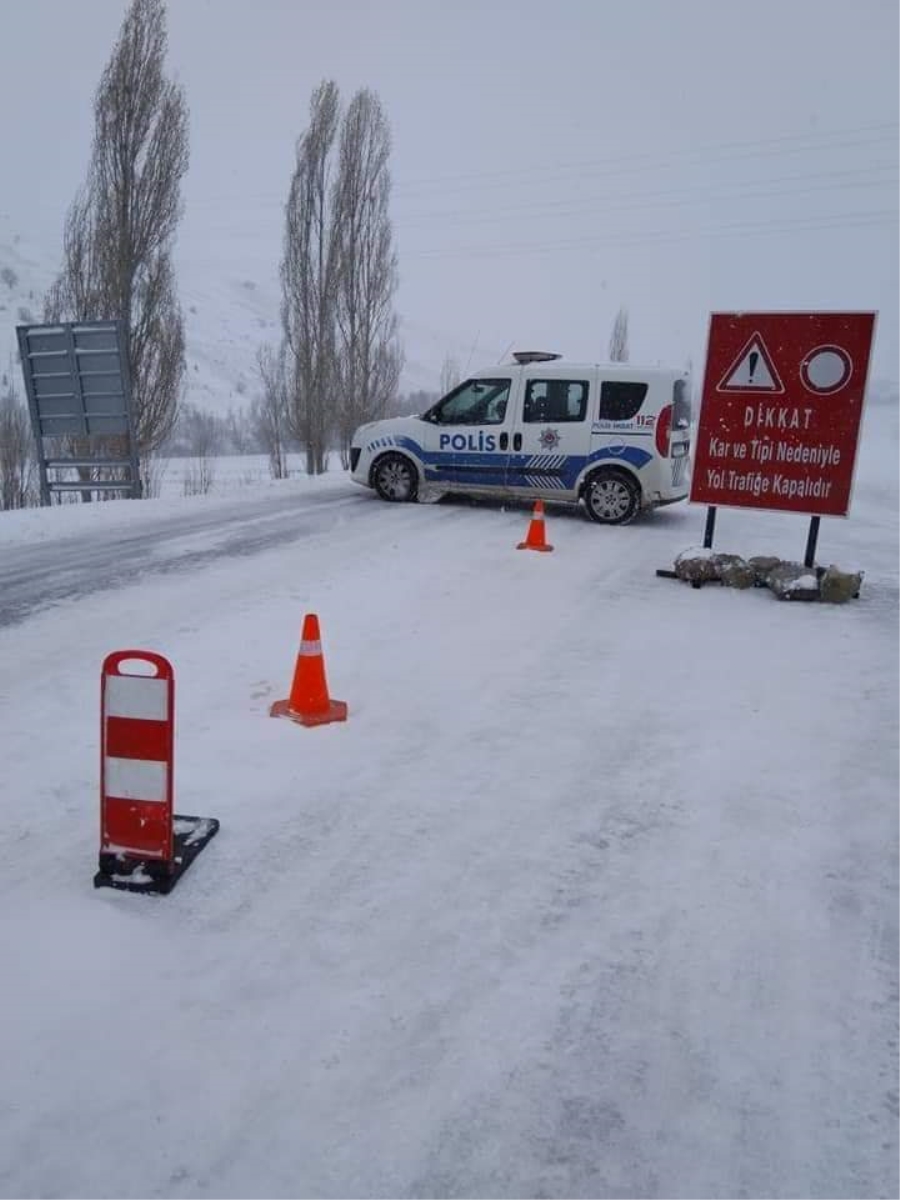 Aksaray’da kar yağışı etkisini sürdürüyor