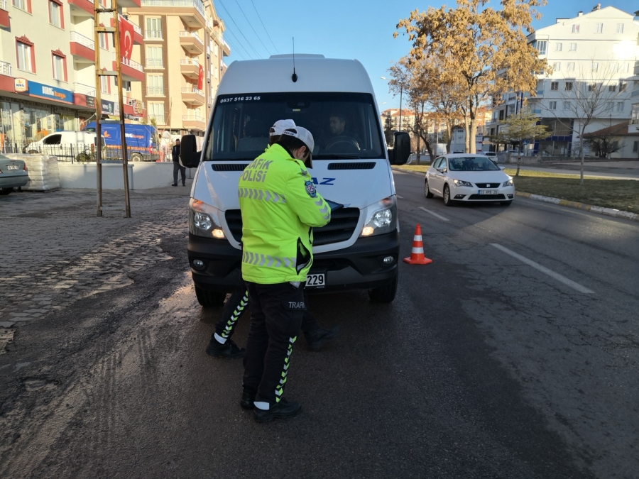 Aksaray’da işçi ve öğrenci servisleri sıkı denetimde  