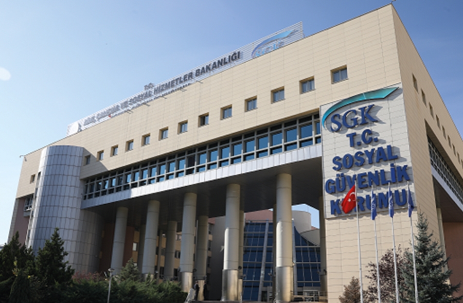 Emeklilere Ramazan Bayramı ikramiyesi Nisan ayında ödenecek