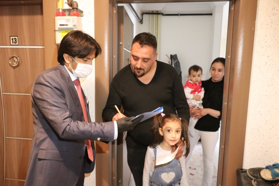 Korona virüs nedeniyle iş yeri kapanan esnaf ve işçiye nakit desteği