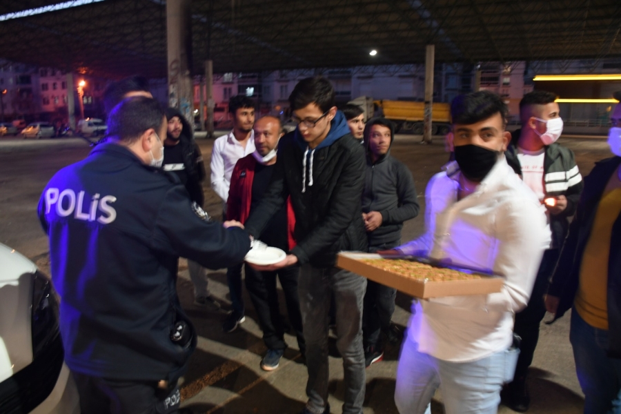 Aksaray’da polise tatlı kavga sürprizi