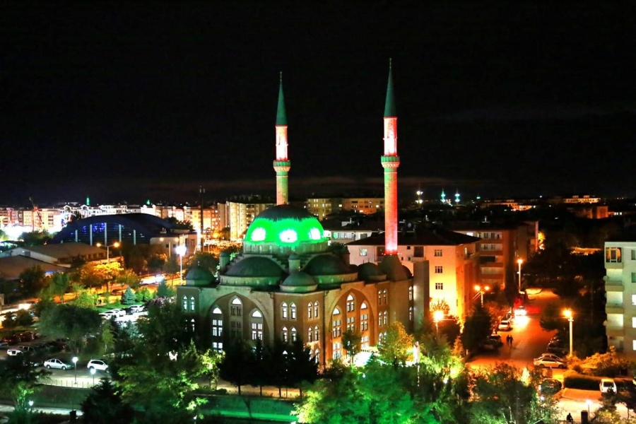  İlk teravih ve ilk sahur bu gece