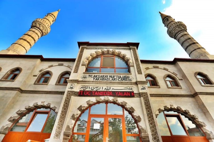 Bayram sabahı camilerde namaz kılınmayacak, tekbir sesleri yükselecek