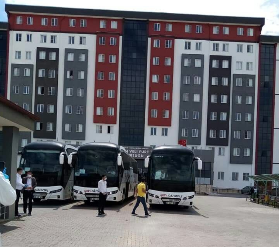 Aksaray’daki yurtlarda karantina süresi dolan 348 vatandaş evlerine gönderildi