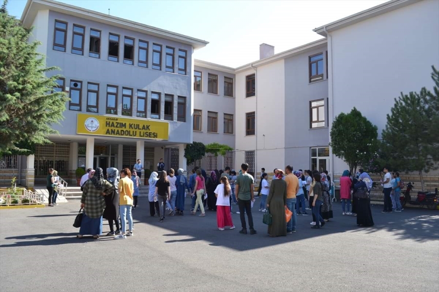 Sınav günleri uygulanacak sokak kısıtlamasının ayrıntıları belli oldu