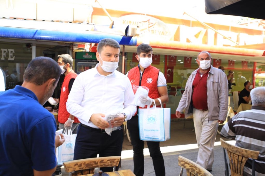 Başkan Dinçer:1 milyonun üzerinde maske üretimi yaptık
