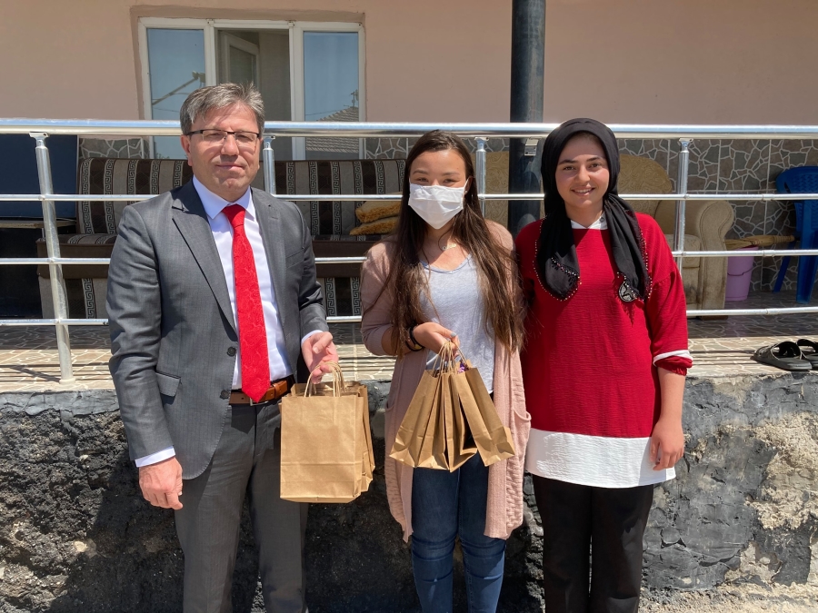 Vali Aydoğdu, Öğrencinin Talebine Duyarsız Kalmadı