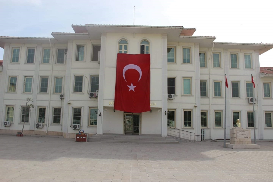 Eskil ilçesinde taziye kabulü ve salon dışı yemekli düğün organizasyonları yasaklandı