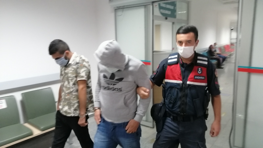 Jandarmadan uyuşturucu tacirlerine suçüstü operasyon