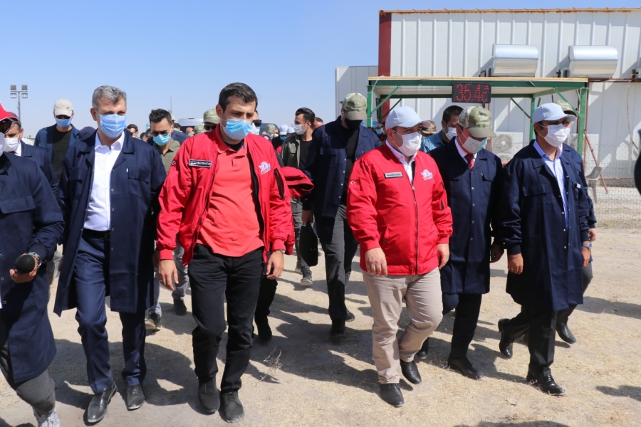 Tuz Gölünde roket yarışı 