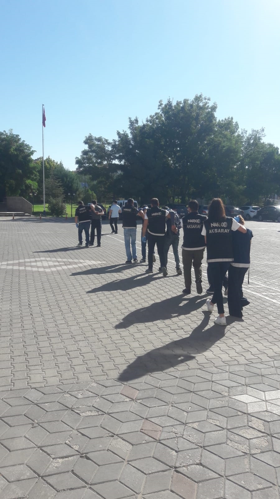Aksaray’da uyuşturucu tacirlerine darbe