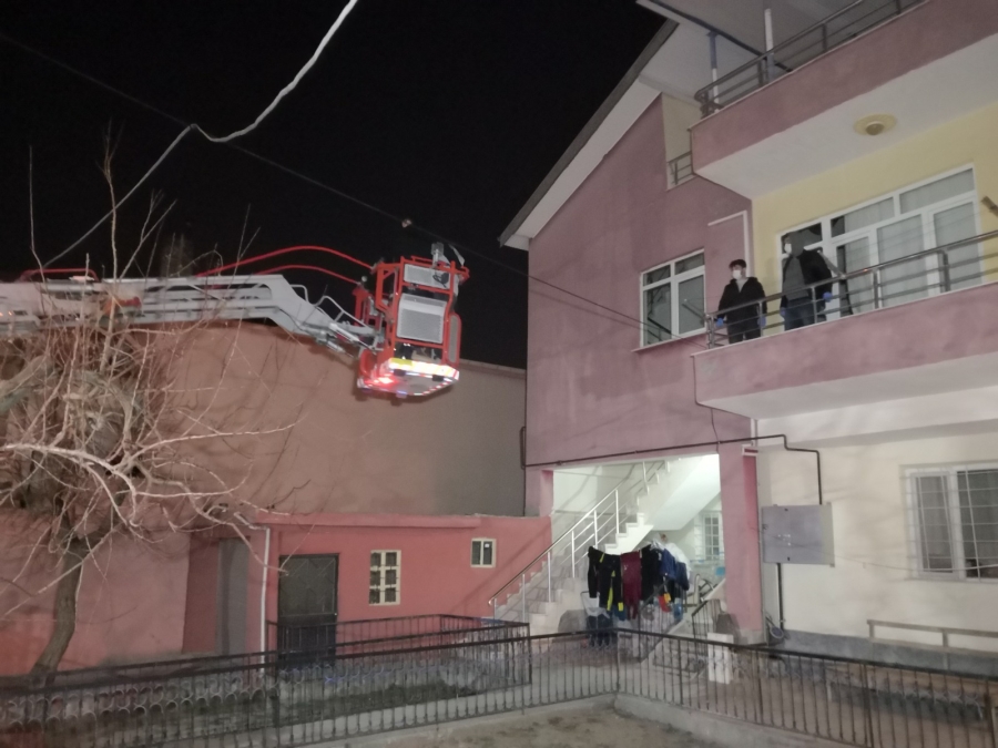 Hırsız kiracı suçüstü yakalandı