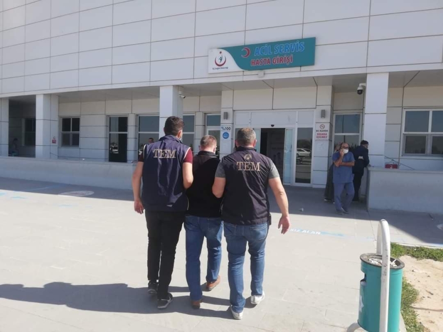 Haklarında kesinleşmiş hapis cezası bulunan FETÖ sanığı 2 kişi yakalandı