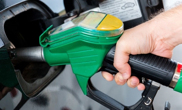 Benzine 25 kuruş indirim