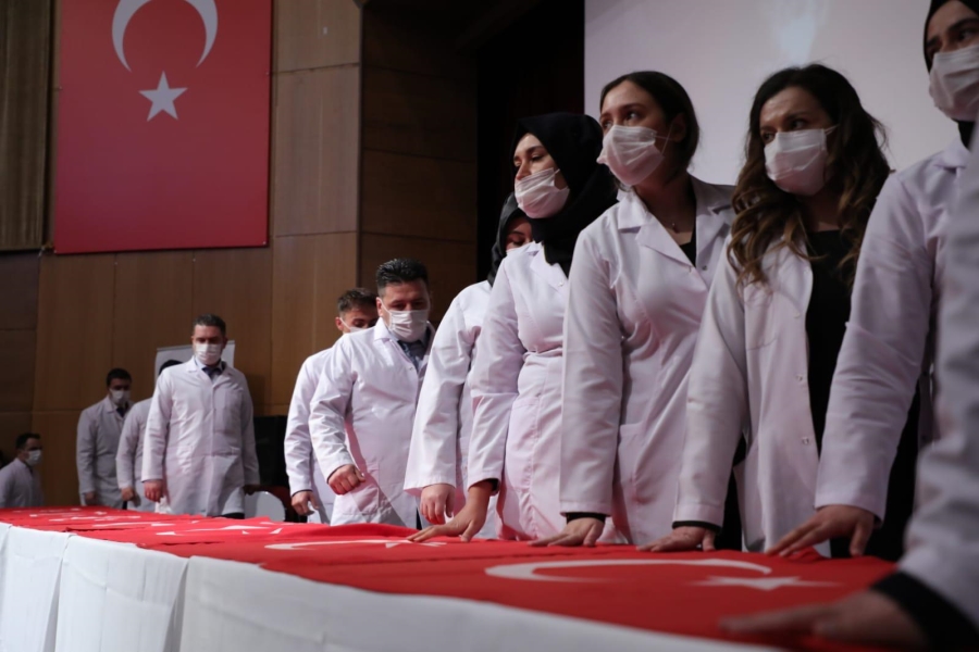 Vali Aydoğdu’dan Milli Eğitime Müdürlüğüne Öğretmenler Gününde Jest