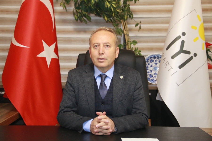 İYİ Parti İl Başkanı Ağır: İyi yetişmiş bir nesil ülkemizi aydınlık yarınlara taşır