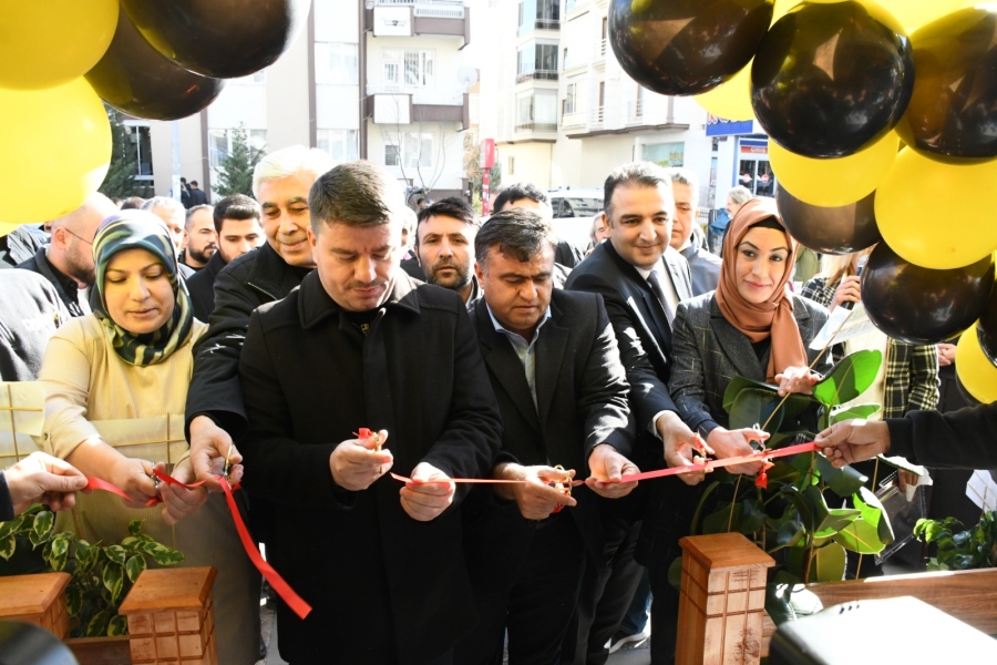 Chef Börek dualarla açıldı