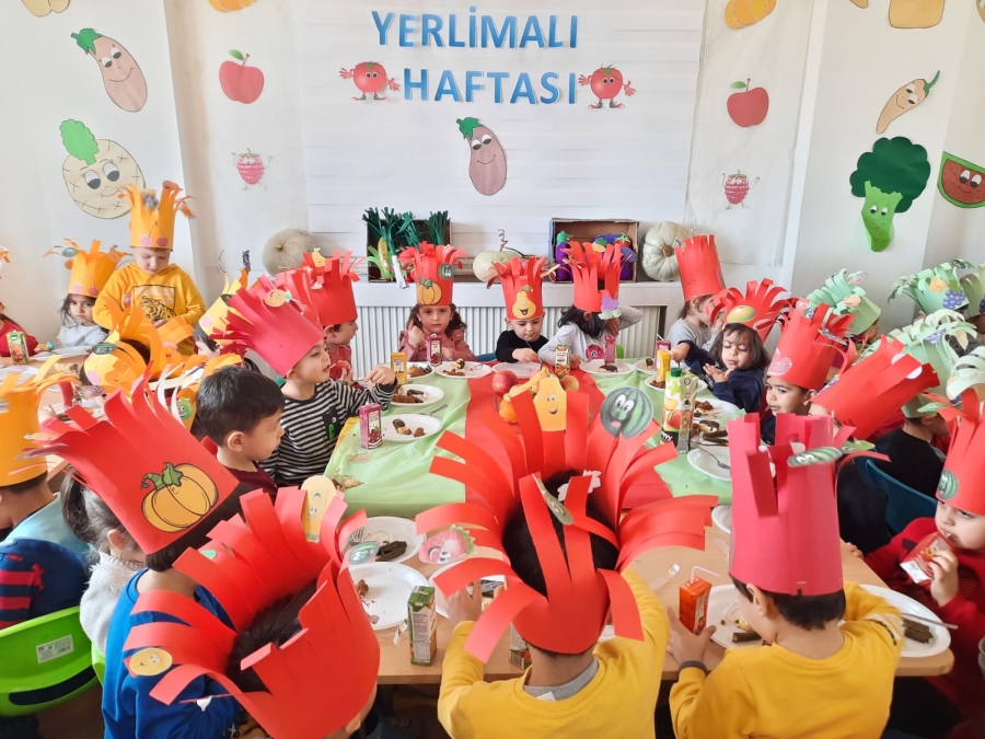 Minik öğrenciler Yerli Malı Haftası