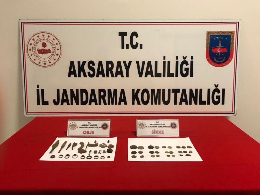 Roma ve Hitit dönemine ait tarihi eserleri satmaya çalışırken suçüstü yakalandılar