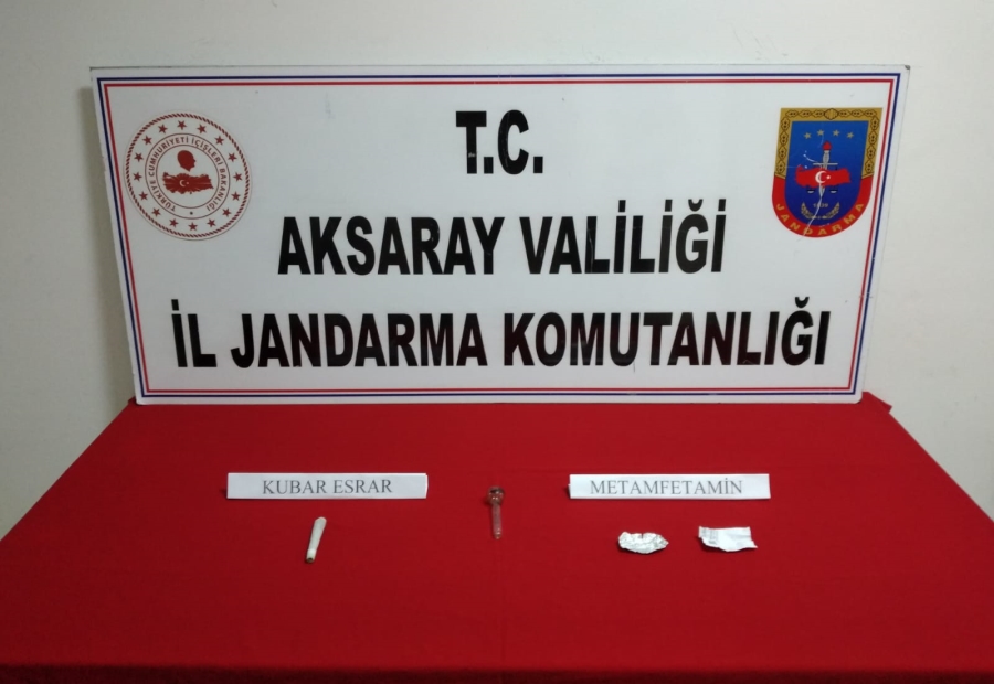 Jandarmadan uyuşturucu operasyonu: 3 gözaltı 