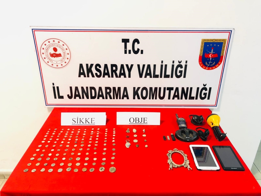 Jandarmadan tarihi eser operasyonu: 189 adet sikke ve obje ele geçirildi
