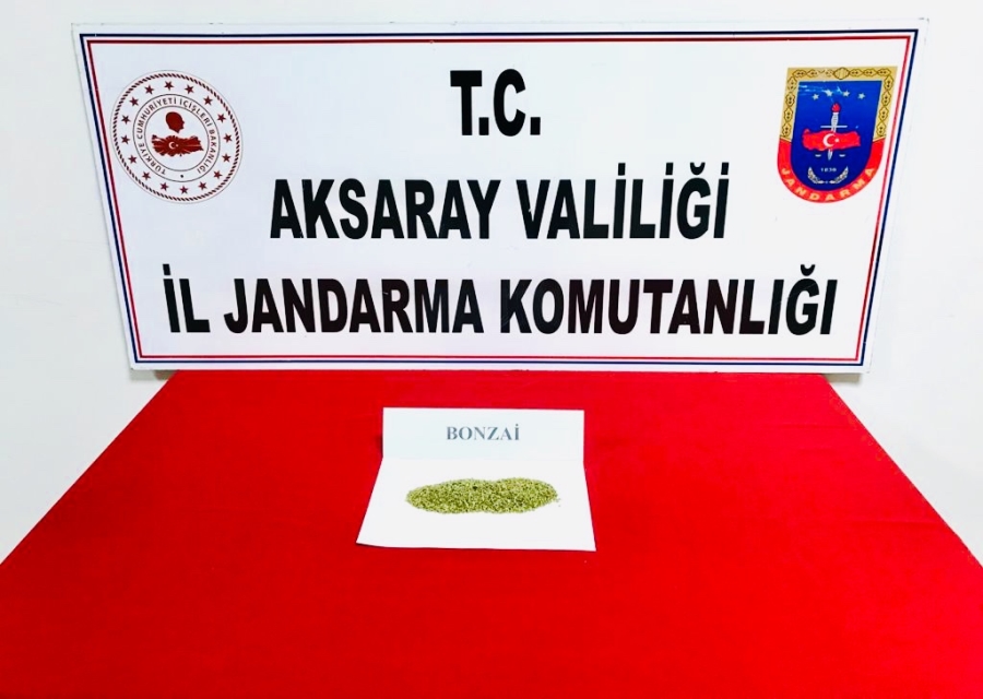 Ortaköy ilçesinde uyuşturucu taciri 2 şahıs gözaltına alındı