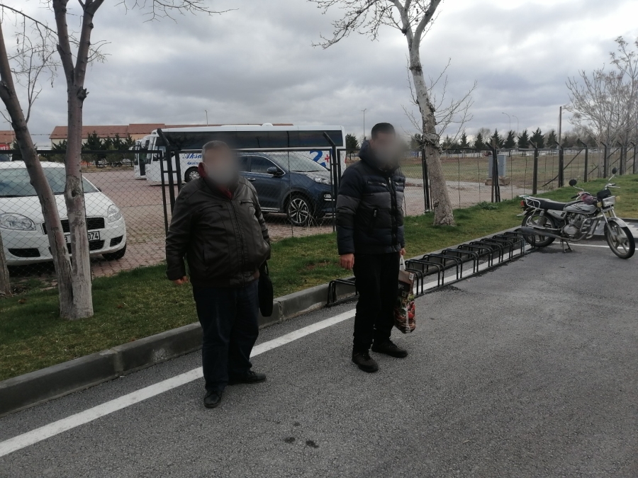 Baba oğulun testi pozitif çıktı, otobüsten indirildi