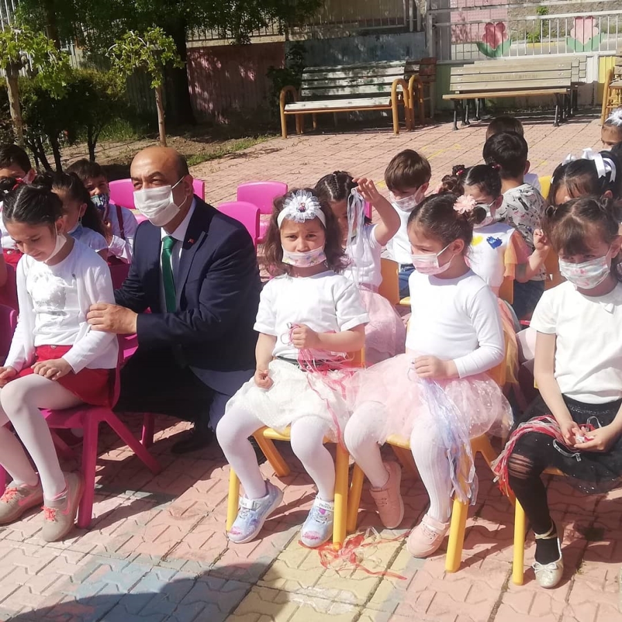 Anaokulunda çevre bilinci için yeşil bayrak töreni gerçekleştirildi
