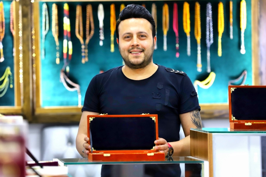 Tesbih deyip geçmeyin,tesbih evladiyelik yatırımdır