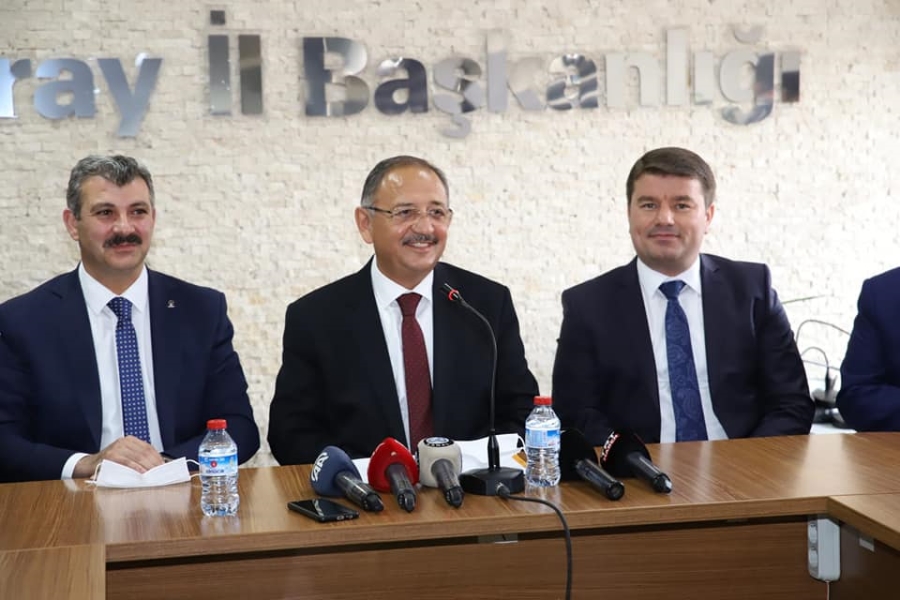 Mehmet Özhaseki Aksaray Belediyesi’nin projelerini değerlendirdi