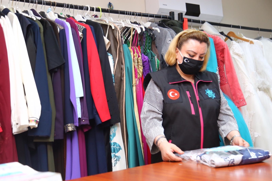 Sosyal mağaza, ihtiyaç sahibi vatandaşlar için umut kapısı oluyor