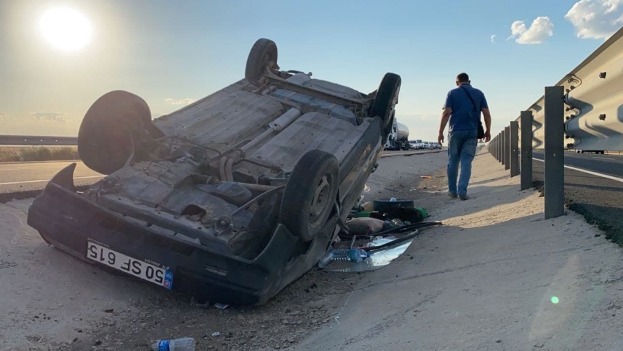 Otomobil takla attı: 1