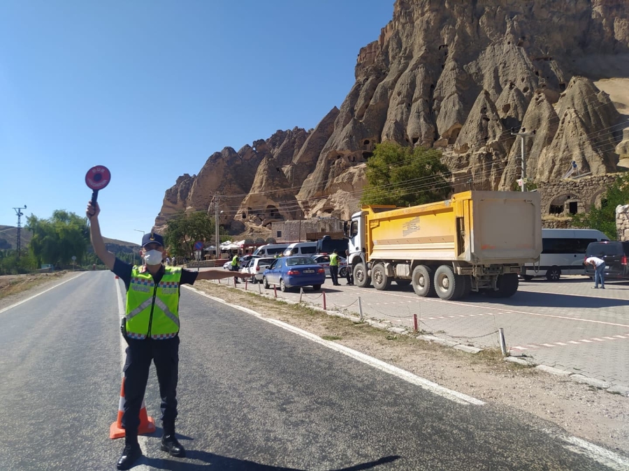 Jandarmadan drone ile trafik denetimi