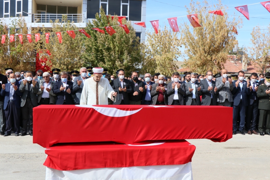 Aksaraylı şehit Faruk Eser son yolculuğuna uğurlandı
