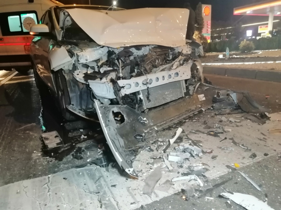 Alkollü sürücü tıra arkadan çarptı: 1 yaralı